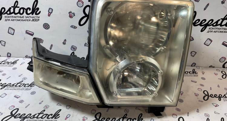  Фара правая Jeep Commander XK-XH
