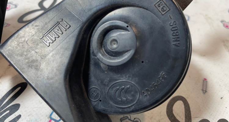  Звуковые сигналы комплект Jeep Grand Cherokee WK2