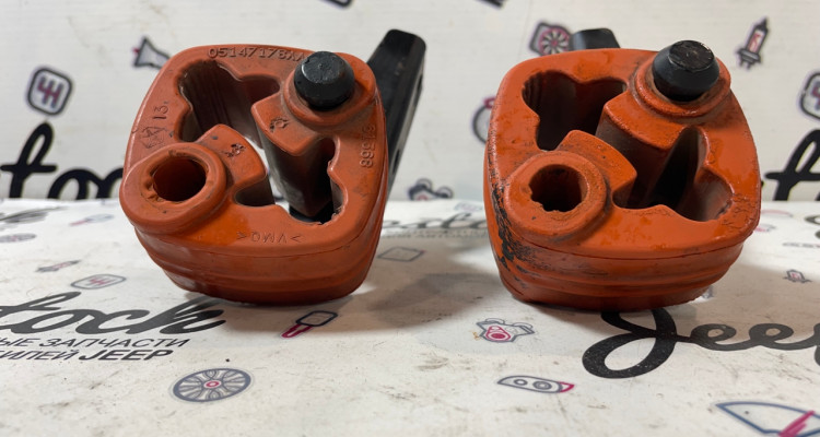  Подвес глушителя комплект Jeep Grand Cherokee WK2