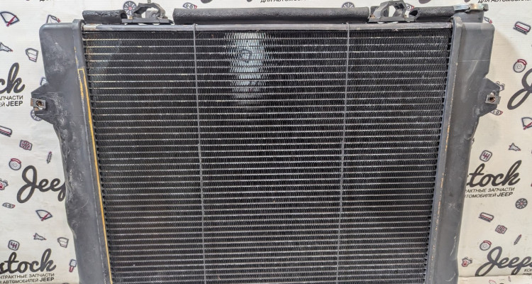  Радиатор ДВС 4.0 (92-98) дефект2 Jeep Grand Cherokee ZG-ZJ