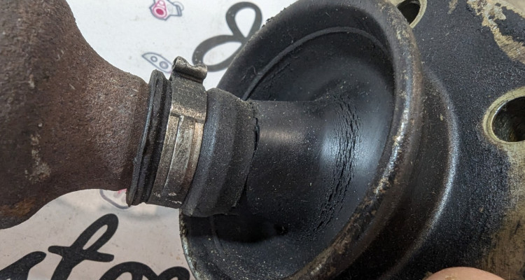  Кардан передний 4.0 дефект Jeep Grand Cherokee WG-WJ