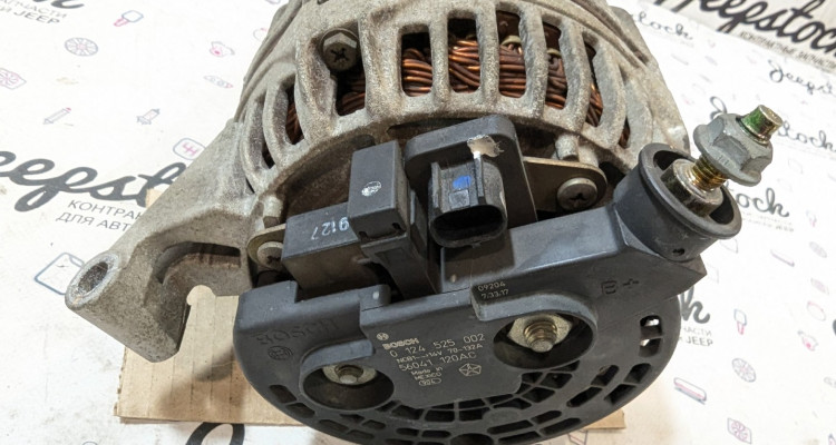  Генератор 4.7L 56041120 Jeep Grand Cherokee WG-WJ