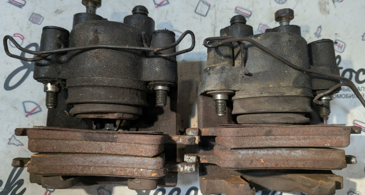  Суппорта задние (пара) дефект Jeep Grand Cherokee WG-WJ