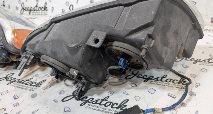  Комплект передних фар 2шт (4) Jeep Grand Cherokee WG-WJ
