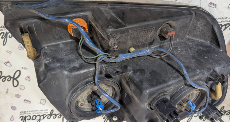  Комплект передних фар 2шт (4) Jeep Grand Cherokee WG-WJ