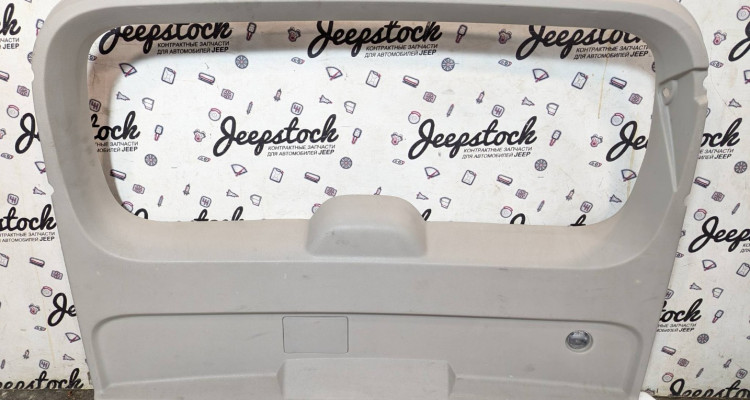  Обшивка 5ой двери (Greystone) Jeep Commander XK