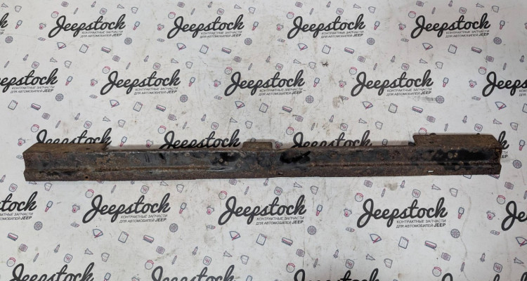  Кронштейн переднего бампера (низ) коррозия Jeep Grand Cherokee ZG-ZJ