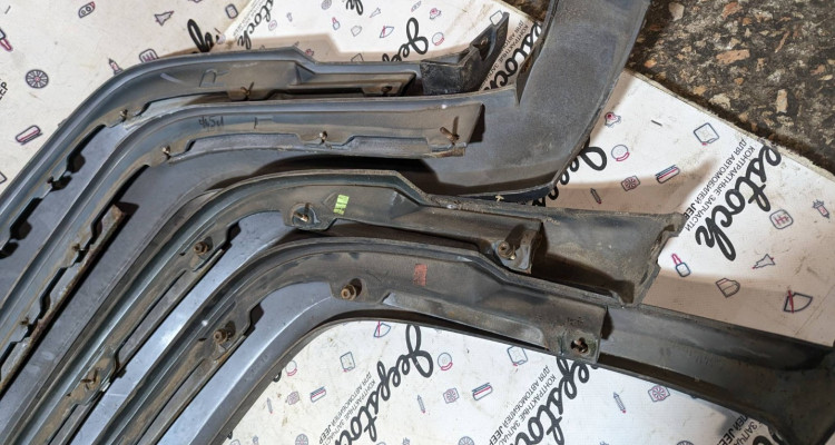  Расширители арок оригинал зеленые 92-95 (2) Jeep Cherokee XJ