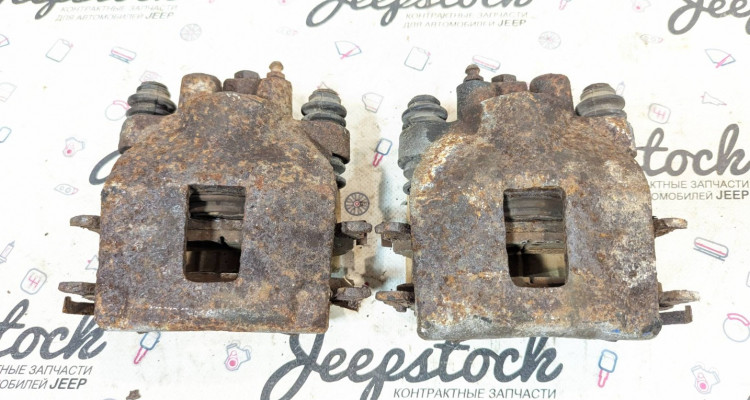  Суппорта тормозные задние (пара) Jeep Grand Cherokee ZG-ZJ