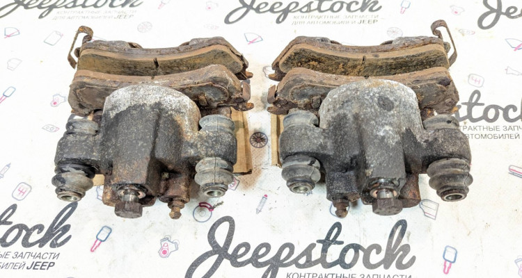  Суппорта тормозные задние (пара) Jeep Grand Cherokee ZG-ZJ