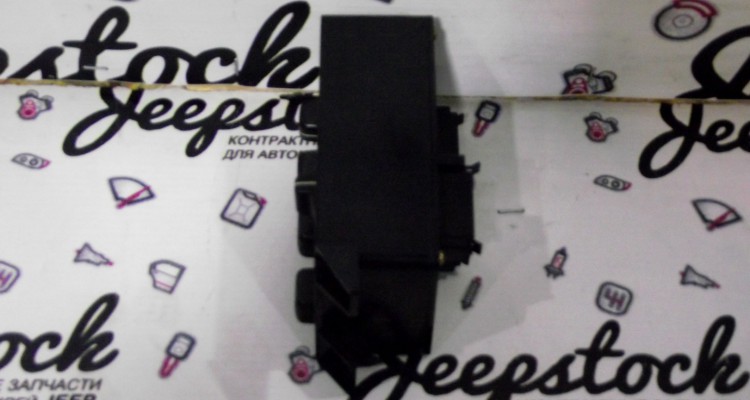 ZG-ZJ Блок включения дворника 5ой двери LHD (9225), оригинальный номер производителя 56009225 OEM Блок включения дворника 5ой двери LHD (9225)