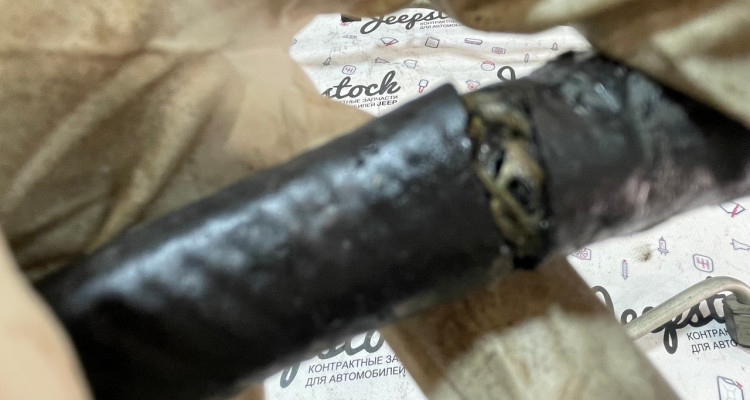 Трубки охлаждения акпп 4.7 (гидромодуль) Jeep Grand Cherokee WG-WJ, оригинальный номер производителя 52079783AA, 52079375, 04026139 OEM Трубки охлаждения акпп 4.7 (гидромодуль) Jeep Grand Cherokee WG-WJ