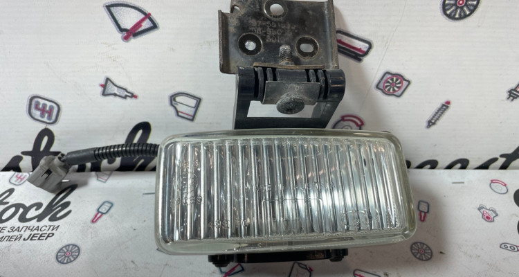 ZG-ZJ Противотуманка правая (97-98), оригинальный номер производителя 55155312 OEM Противотуманка правая (97-98) Jeep Grand Cherokee ZG-ZJ